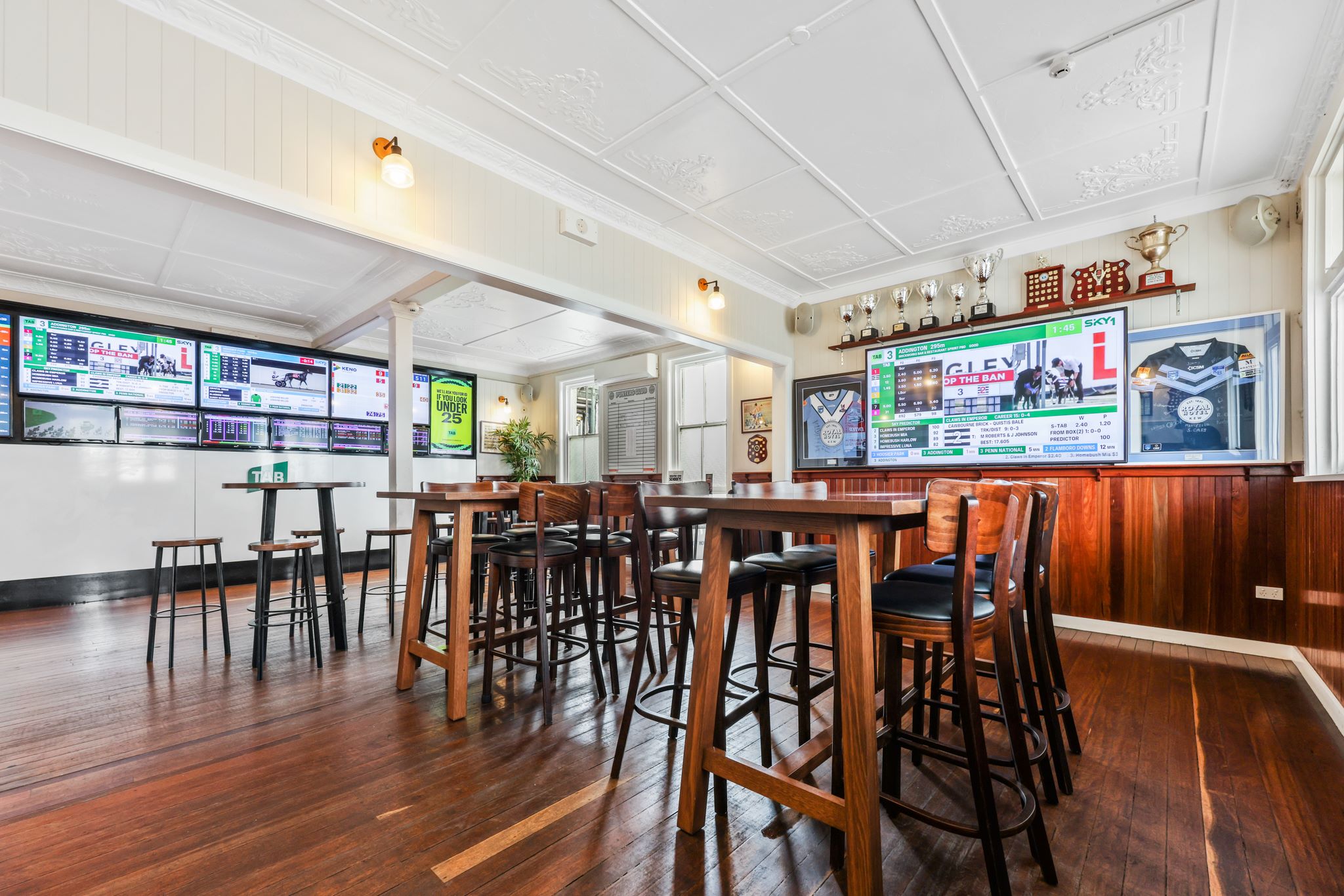 Royal Hotel Kew Royal Hotel Kew