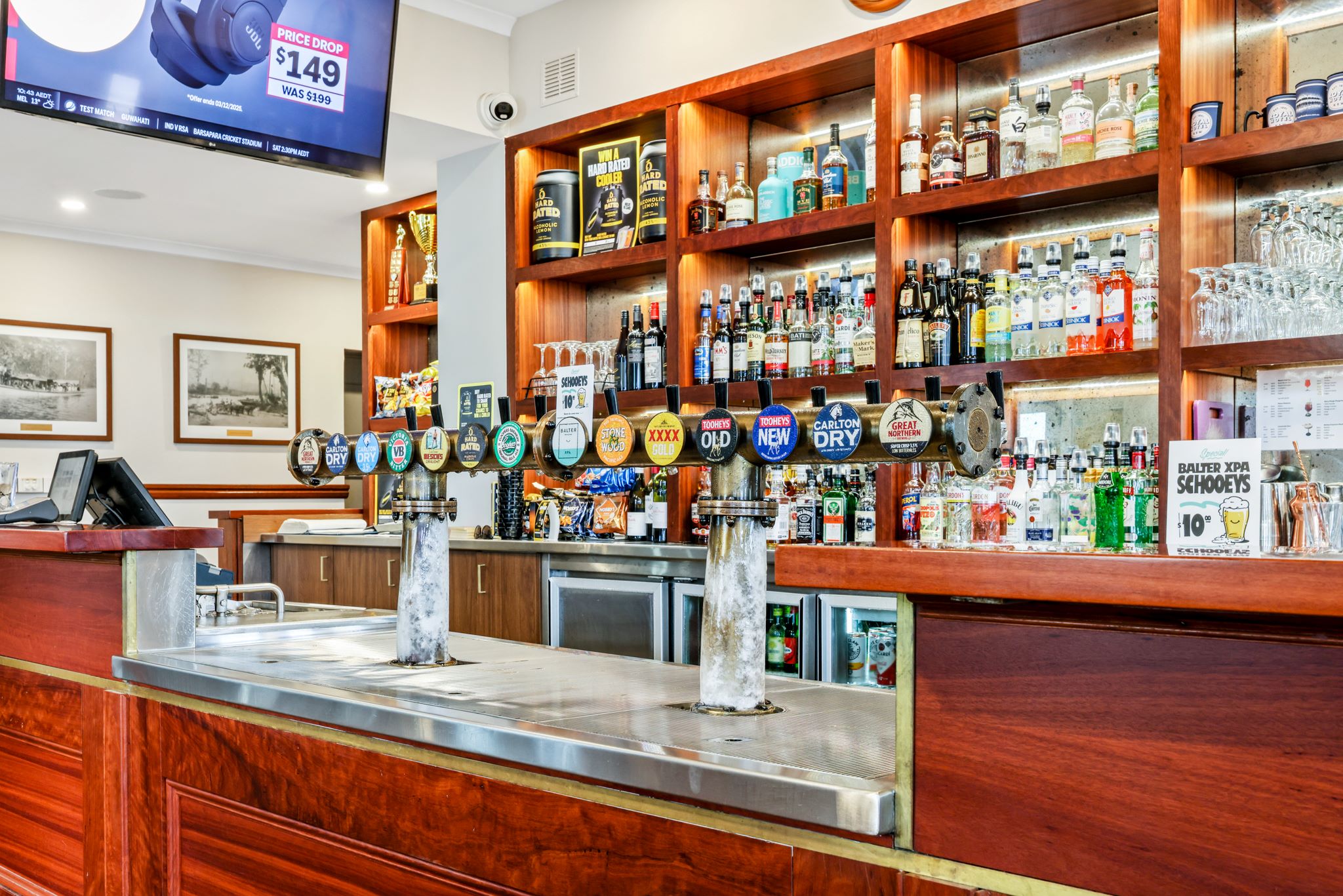 Royal Hotel Kew Royal Hotel Kew