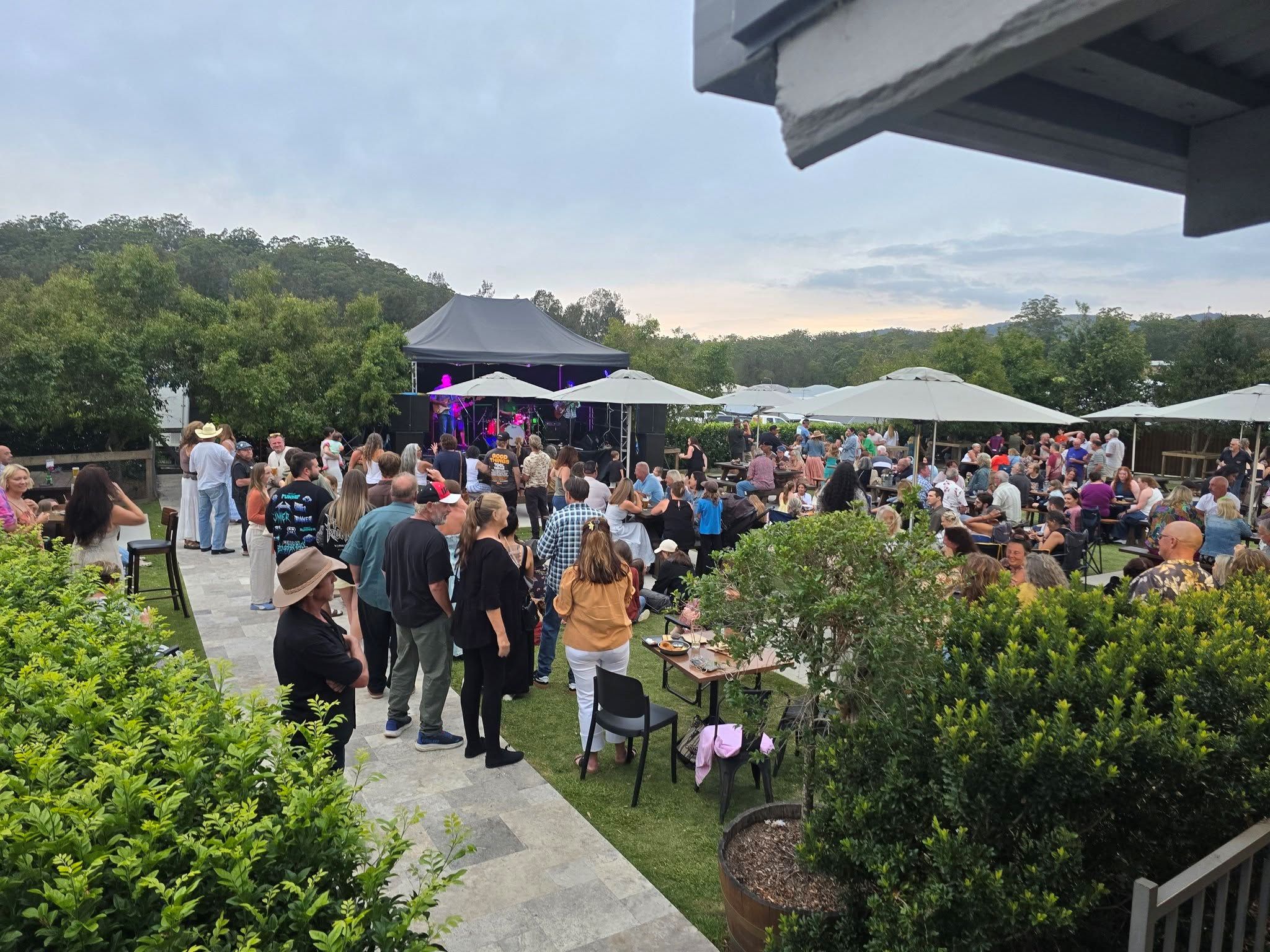 Royal Hotel Kew Royal Hotel Kew